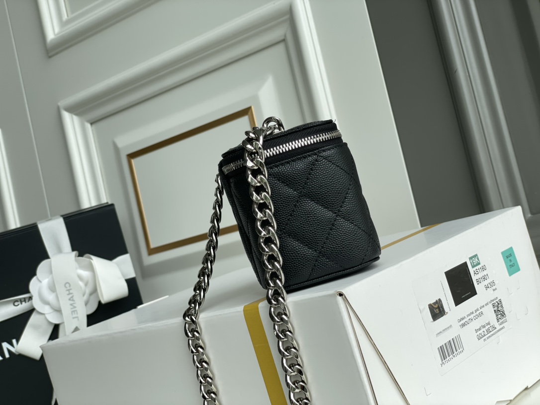 Chanel Cosmetic Bags